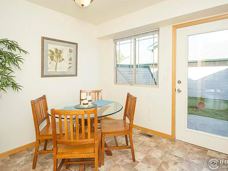 1001 Cuerto Ln #B — Photo 6