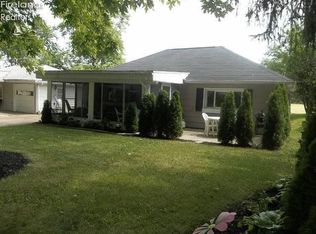 553 N John St, Lakeside Marblehead, OH 43440