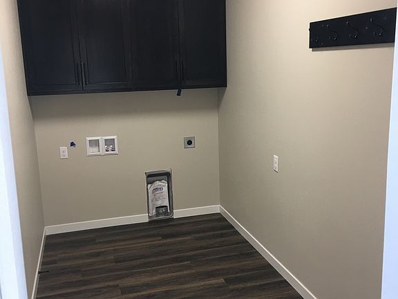 2nd image of 3054 Avenue Ct S #41