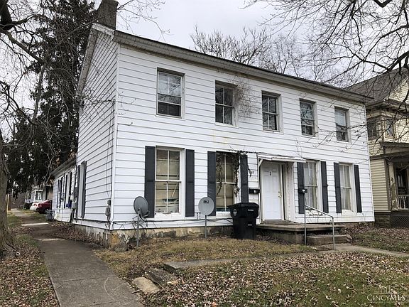 2nd image of 265 E Locust St