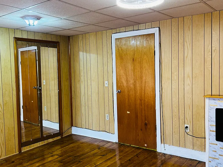 47 Cedar Aly — Photo 60