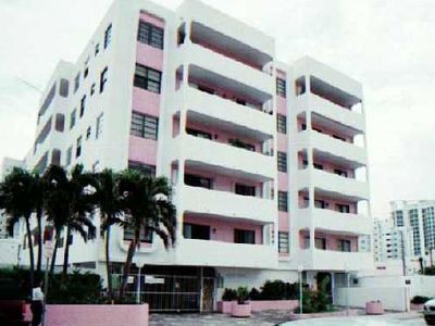 6725 Harding Ave APT 405, Miami Beach, FL, 33141