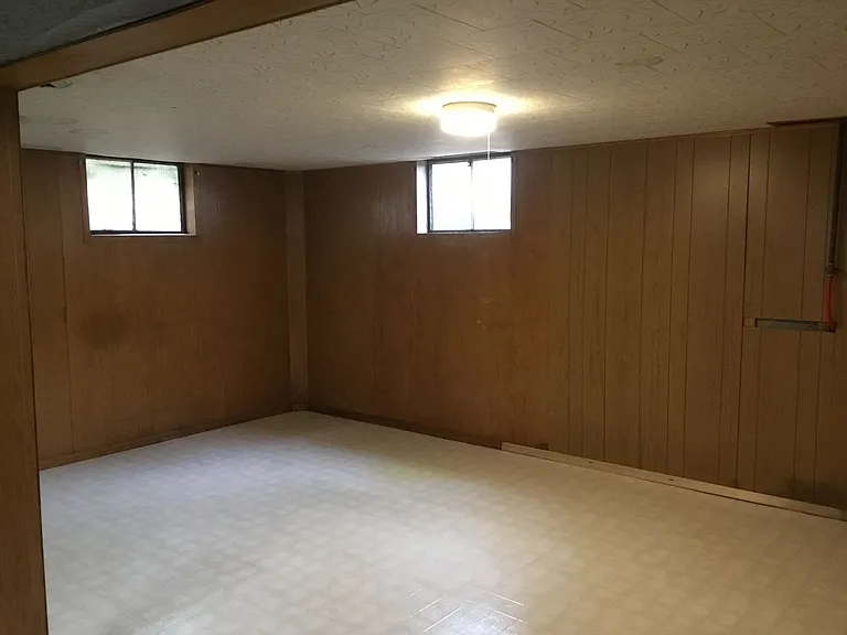 5299 N Harvard St — Photo 12