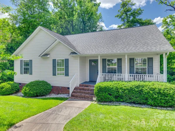 735 Shuttles Way, Fort Mill, SC 29715