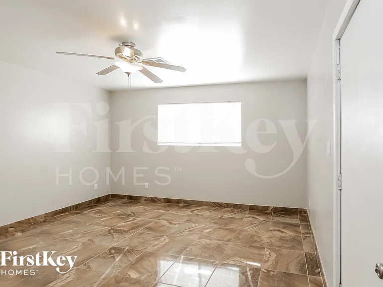 3509 W Cheryl Dr — Photo 8