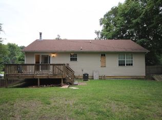 46 Meadowood Dr, Stafford, VA 22554