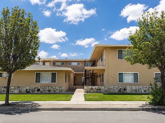 2nd image of 242-256 E Navilla Pl #248