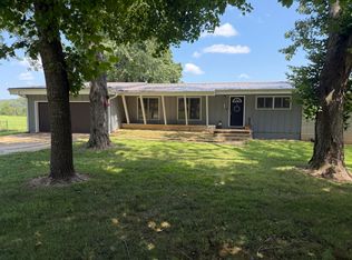 1112 N Walnut Street, Willow Springs, MO 65793