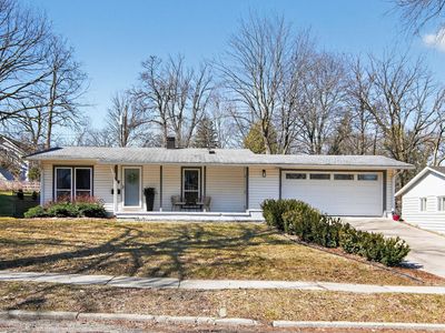 1621 Peach St, Ann Arbor, MI, 48105
