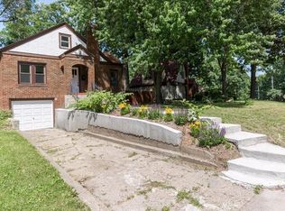 1409 Chautauqua Pkwy, Des Moines, IA 50314