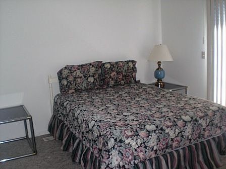 second bedroom, gulf views from balcony, private bath