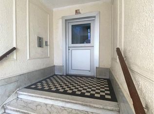 1865 Bogart Ave, Bronx, NY 10462