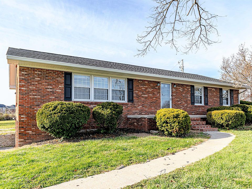 1st image of 615 Ardmore Ln