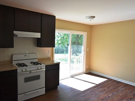 4th image of 7360 Jonquil Ter