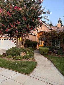 614 W Muncie Ave, Clovis, CA, 93619