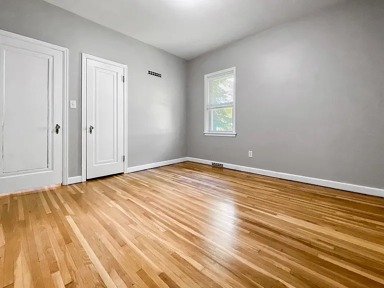 408 Hamline St — Photo 16