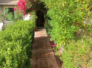 11701 Hayvenhurst Ave, Granada Hills, CA 91344