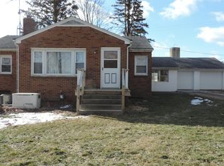 12719 Waterloo Rd, Chelsea, MI 48118