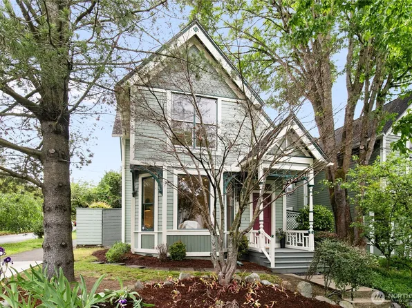 2202 E John Street, Seattle, WA 98112