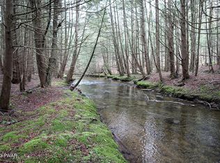 202 E Spry Rd, Honesdale, PA 18431