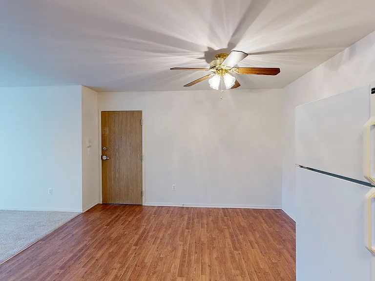 Ravine Apartments — Photo 27