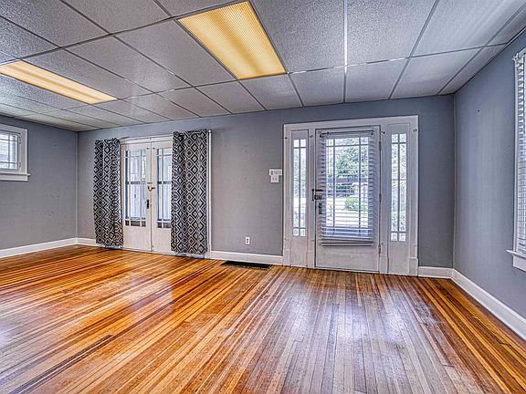 4th image of 1035 Bellemeade Ave