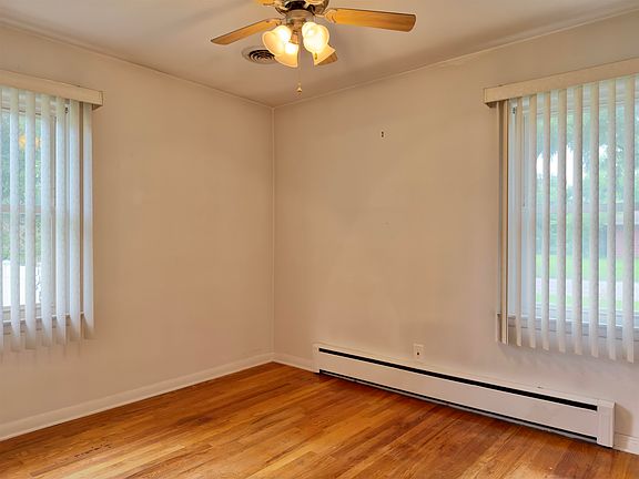 4th image of 1311 Theodore St