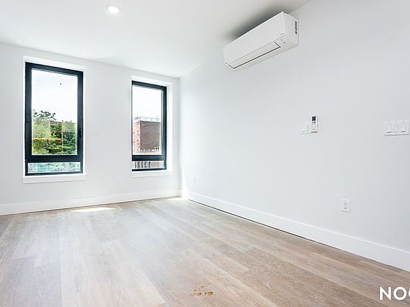 4th image of 1359 Nostrand Ave #1E