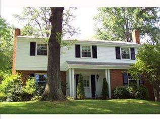 1816 Tyris Dr, Pittsburgh, PA 15241