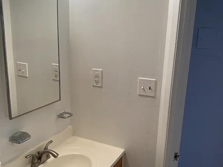 743 Thieriot Ave #1 — Photo 11