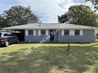 209 Loizos Dr, Fort Walton Beach, FL 32548