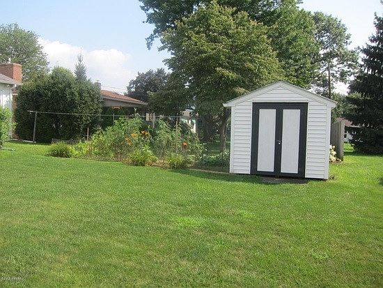 garden and shed