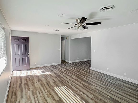 4th image of 2661 W Esplanade Ave #A