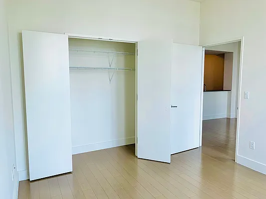 Rented by Algin Management | media 26