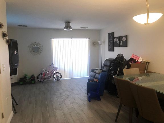 5th image of 139 Jones Ln APT A