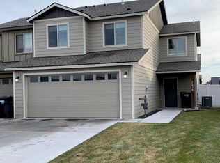 7626 Toutle Ct, Pasco, WA 99301
