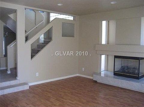 2nd image of 10641 Spruce Bough St
