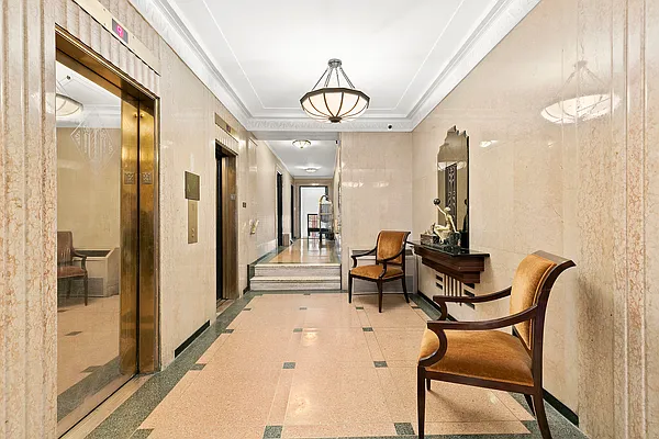 Sold by Compass | media 15