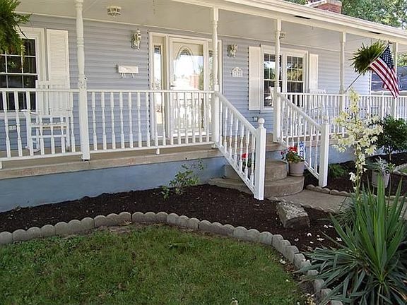 2nd image of 2028 Culver Ave