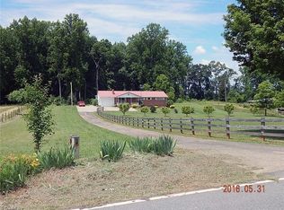 898 Junction Rd, Mocksville, NC 27028