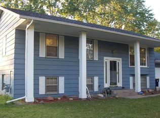 16755 Gannon Ave, Rosemount, MN 55068