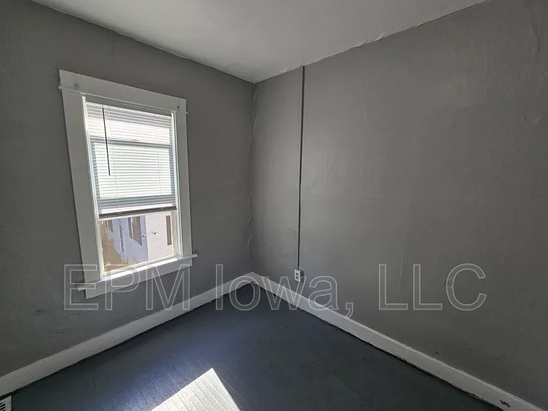 1703 Lafayette St — Photo 17