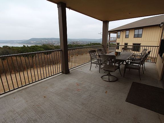 3rd image of 17732 Edgewood Way Unit 203