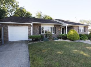 99 E Oak St, Pittston, PA 18640