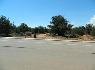1366 E Cedar Dr, Apple Valley, UT 84737