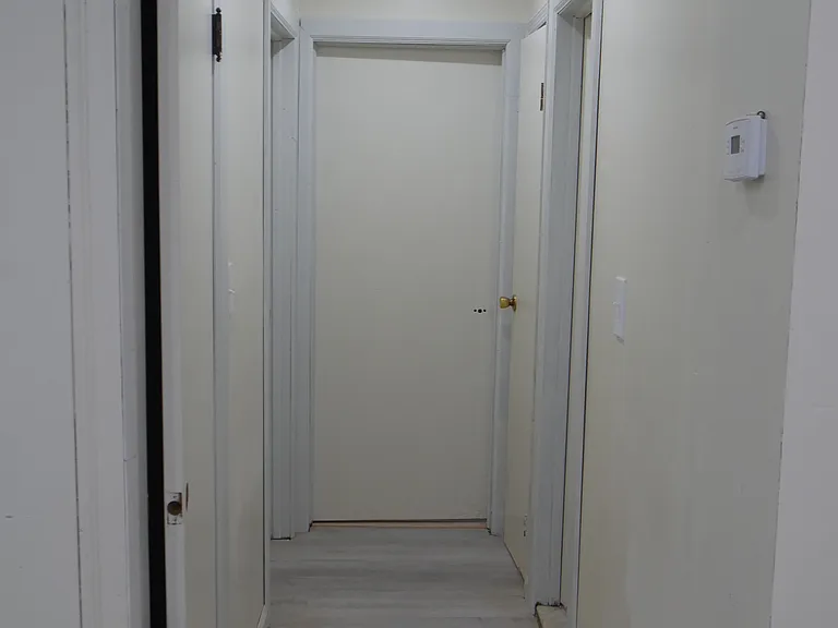 268 Gansevoort Blvd — Photo 11