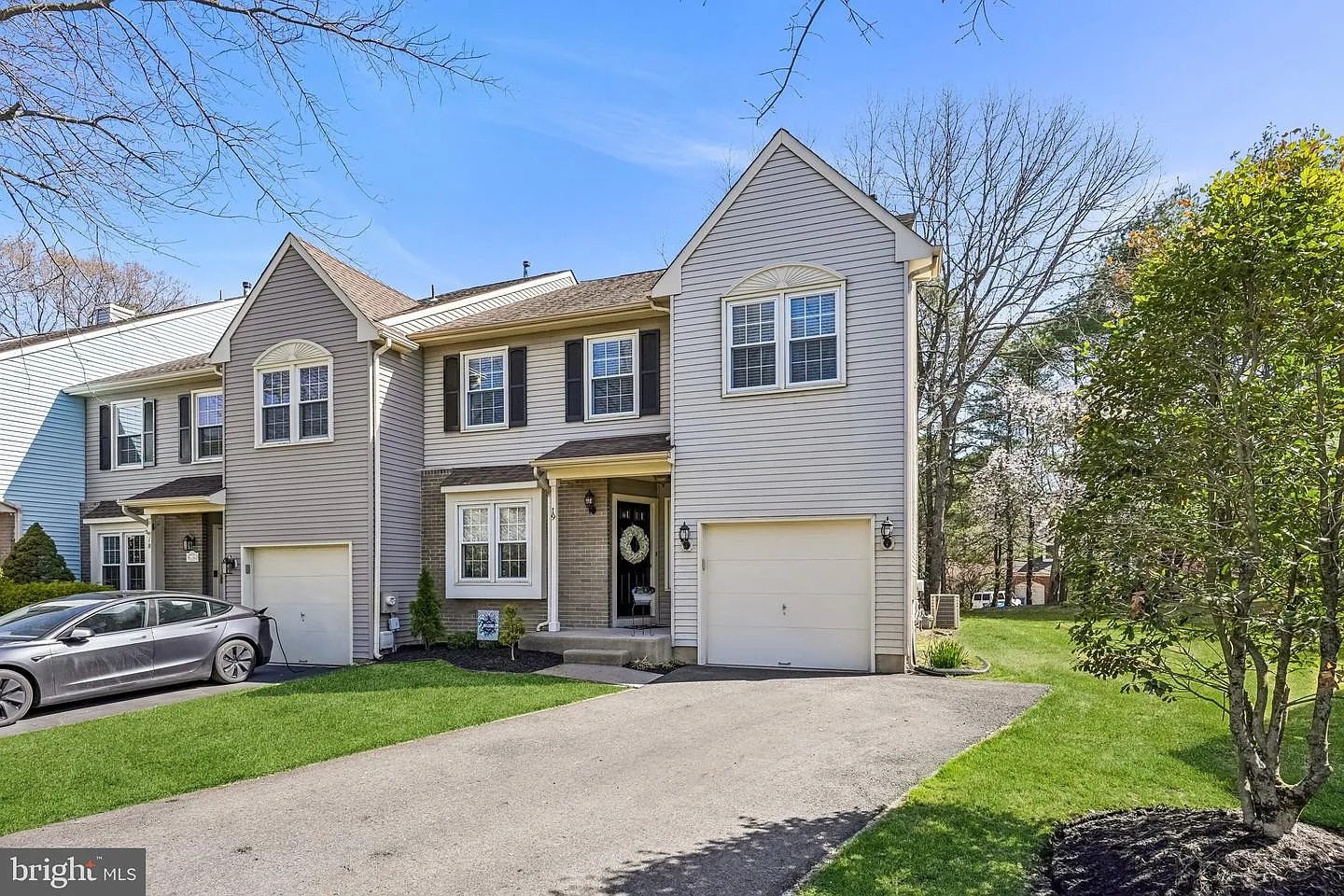 19 Regency Ct photo 1
