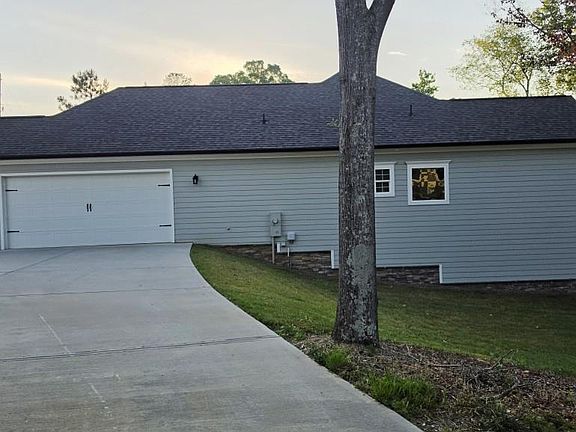 5th image of 2061 Davenport Rd