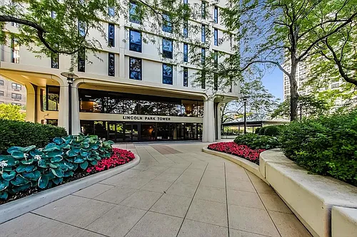 1960 N Lincoln Park W Photo 1
