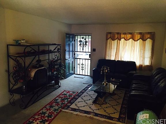 5th image of 8848 Tyrone Ave